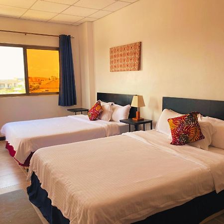 La Casa Baatsona Apts Sakumono Ngoại thất bức ảnh