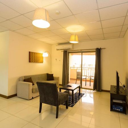 La Casa Baatsona Apts Sakumono Ngoại thất bức ảnh