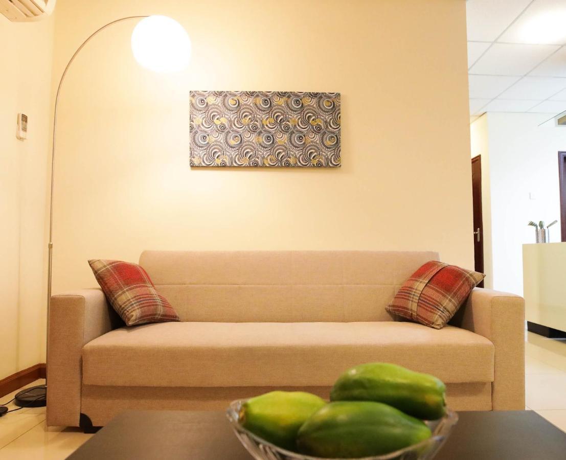 La Casa Baatsona Apts Sakumono Ngoại thất bức ảnh