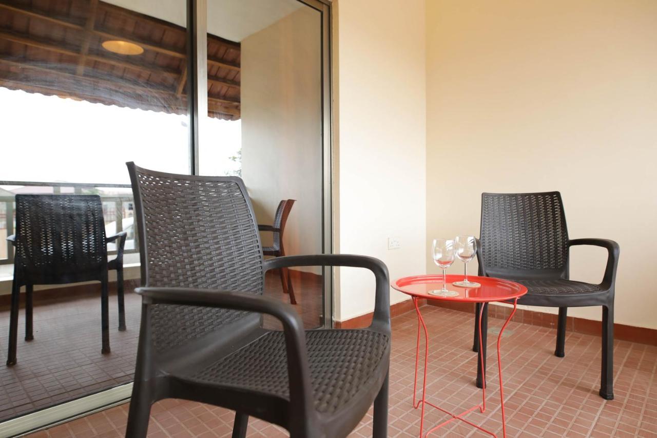 La Casa Baatsona Apts Sakumono Ngoại thất bức ảnh